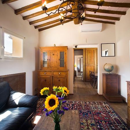 Stufa 11 - Keys Of Italy Apartment Firenze Bagian luar foto