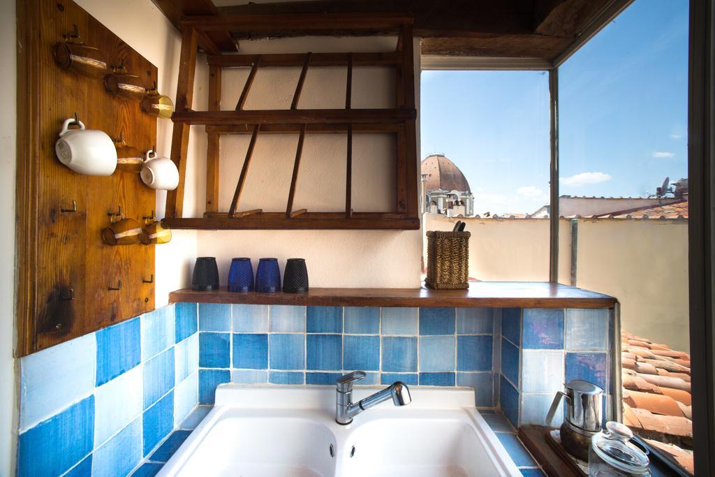Stufa 11 - Keys Of Italy Apartment Firenze Bagian luar foto